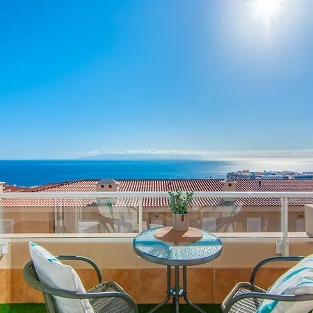 Townhouse Playa With Panoramic Sea View, Pool, Bbq * Puerto de Santiago (Tenerife)