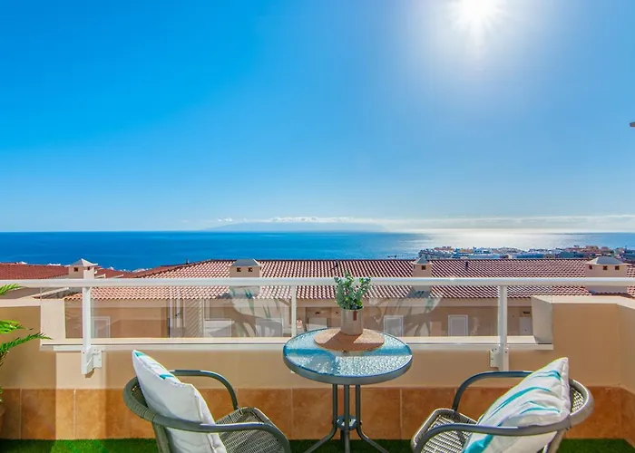 Luxury Townhouse With Panoramic Sea View * Puerto de Santiago (Tenerife)